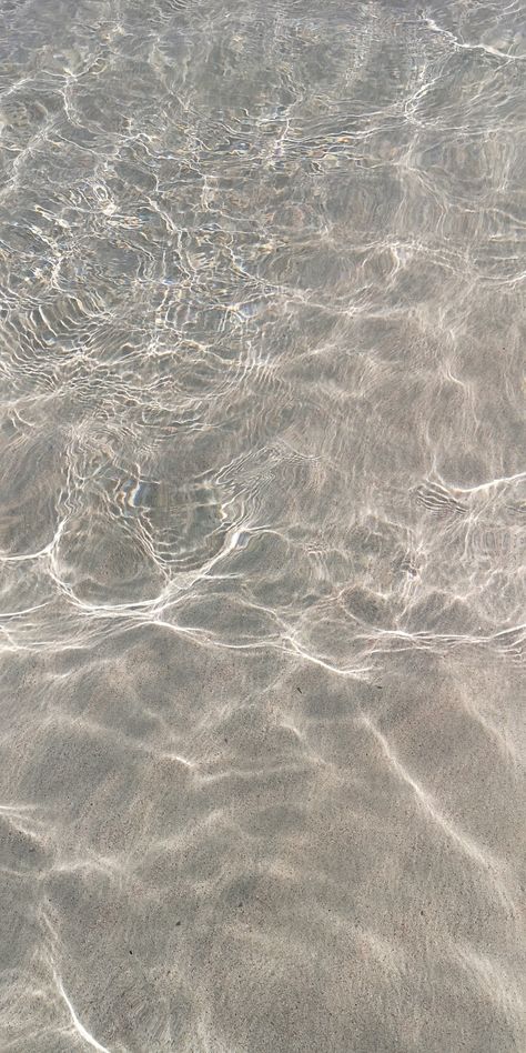 Shallow water at the coast of Spain Wasser holidays trip ocean vibes aesthetic Shallow Ocean Water, Clean Water Aesthetic, Clean Background Aesthetic, Wallpapers Aesthetic Iphone, Coast Of Spain, Airy Aesthetic, Elegant Background, Minimal Background, Summer Wallpapers