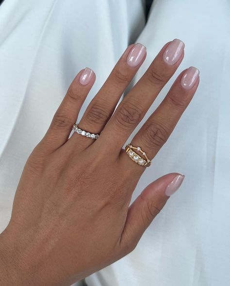 These 9 Spring 2024 Nail Trends Are Going to Be Everywhere | Who What Wear Timeless Nail Color, Old Money Nails, Money Nails, Paris Nails, Nail Serum, Chanel Nail Polish, Weak Nails, Sally Hansen Miracle Gel, Glass Nail File