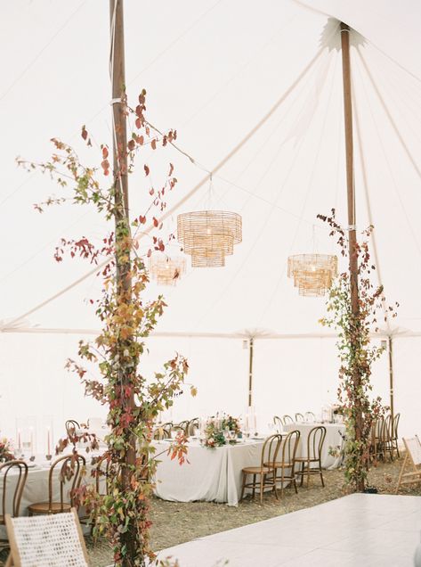 Tent Pole Decorations, Wedding Tent Decorations, Wedding Arch Rustic, Wedding Planner App, Wedding Chandelier, Tent Decorations, Wedding Activities, Wedding Tent, Outdoor Reception