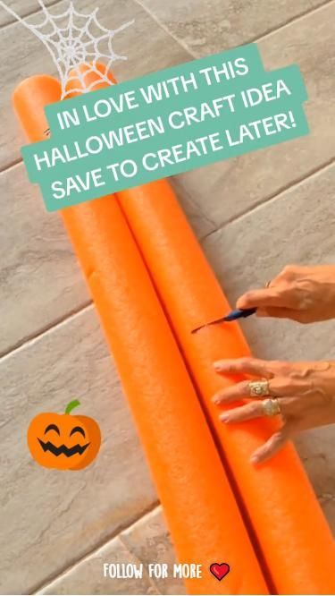 Diy Halloween Office Decorations, Halloween Room Decor Diy, Halloween Craft Idea, Easy Thanksgiving Table Decor, Thanksgiving Table Decor Ideas, Fall Feast, Office Halloween Decorations, Elegant Halloween Decor, Scary Halloween Decorations Diy