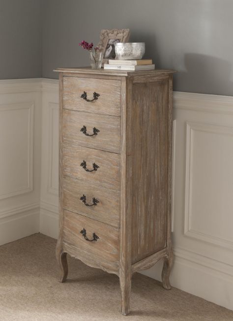 French Furniture Bedroom, French Style Bed, Bedroom Chest Of Drawers, Antique French Furniture, Drawer Design, French Furniture, Main Bedroom, Contemporary Bedroom, Luxury Decor