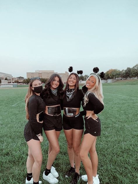 Black Spirit Week Outfit, Senior Black Out Day, Black Out Theme Outfit Football Games, Black Outfits Football Game, Black Out Fb Game, Cute Blackout Outfits For Football Games, Blackout Outfits Football, Fnl Black Out Outfits, Blackout Outfit Ideas