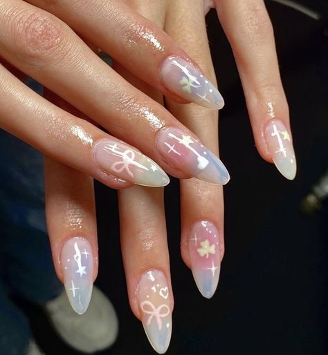 ~ nail inspo Short Nail Art Ideas, Short Nail Art, Belle Nails, Easy Nail Designs, Asian Nails, Grunge Nails, Classy Acrylic Nails, Pretty Gel Nails, Really Cute Nails