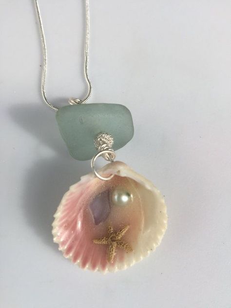 Beach Safe Jewelry, Mermaid Jewelry Necklaces, Mermaid Core Jewelry Diy, Mermaid Core Necklace, Sea Themed Jewelry, Sea Shell Jewelry Diy, Mermaid Accessories Jewelry, Mermaid Core Jewelry, Mermaidcore Jewelry