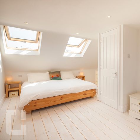 Small Loft Conversion, London Central, Kitchen Extensions, Loft Conversions, Individual Space, Small Loft, Attic Bedroom, Loft Conversion, Kitchen Extension