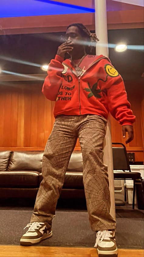 Don Toliver Style, Don Toliver Outfits, Don Toliver And Kali Uchis, Rapper Fits, Nft Fashion, 2000s Fashion Men, Pic Mood, Fashion Design Idea, Drip Ideas