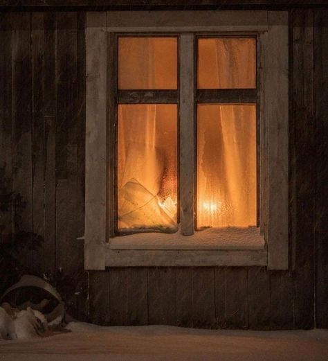 Creepy Cabin Aesthetic, Winter Horror Aesthetic, Winter Cabin Aesthetic, Cabin Weekend, Cabin Windows, Simple Is Beautiful, Winter Aesthetics, Night Window, Cottage Windows