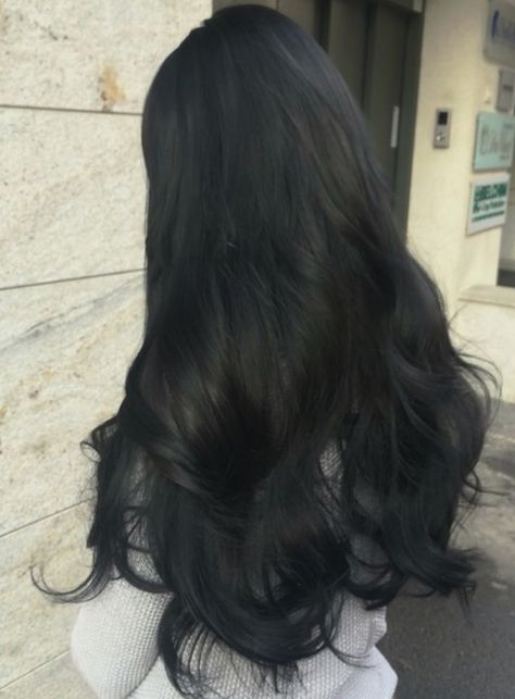 Black Wavy Hair, Black Hair Aesthetic, Brazilian Body Wave Hair, Long Dark Hair, Long Black Hair, Silky Hair, Aesthetic Hair, Hair Waves, Hair Bundles