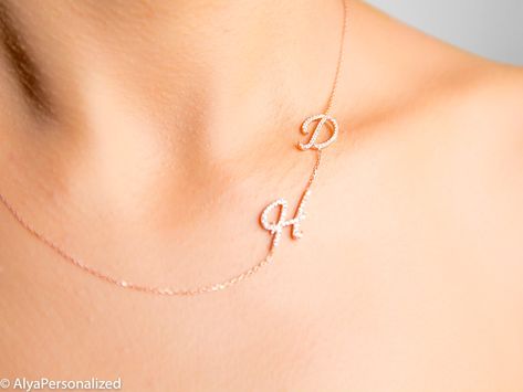 Perfect Girlfriend, 14k Gold Initial Necklace, Necklace Girlfriend, Couples Necklace, Gold Initial Necklace, Diamond Initial Necklace, Diy Collier, Gold Necklace Indian Bridal Jewelry, Necklace Initial