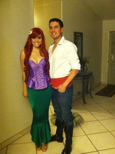 Ariel & Prince Scream Couple, Eric Costume, Diy Halloween Costumes For Couples, Couple Disney, Halloween Costumes For Adults, Ariel Costume, Mens Day, Halloween Costumes Diy Couples, Ariel Costumes