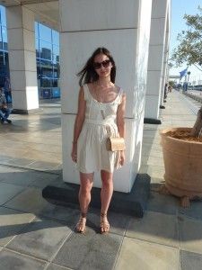 beach style fashion dress athens greece packing #travel #Athens #greece Athens Street Style, Greece Packing, Beach Style Fashion, Business Trip Packing, Packing Travel, Athens City, Travel Packages, Athens Greece, What To Pack