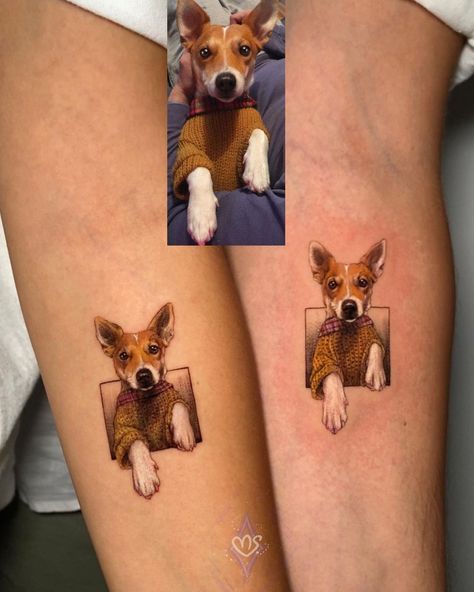 Dog Portrait Tattoo Placement, Tattoo In Frame, Portrait Tattoo Placement, Tattoo Perro, Pet Portrait Tattoos, Pet Tattoo Ideas, Dog Portrait Tattoo, Pet Tattoos, Colour Tattoo