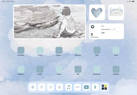 Anime Ipad Homescreen, Aesthetic Ipad Setup Blue, Aesthetic Ipad Homescreen Layout Blue, Ipad Homescreen Ideas Anime, Blue Ipad Homescreen Ideas, Blue Ipad Layout, Ipad Homescreen Ideas Blue, Cute Ipad Homescreen Ideas, Blue Ipad Theme