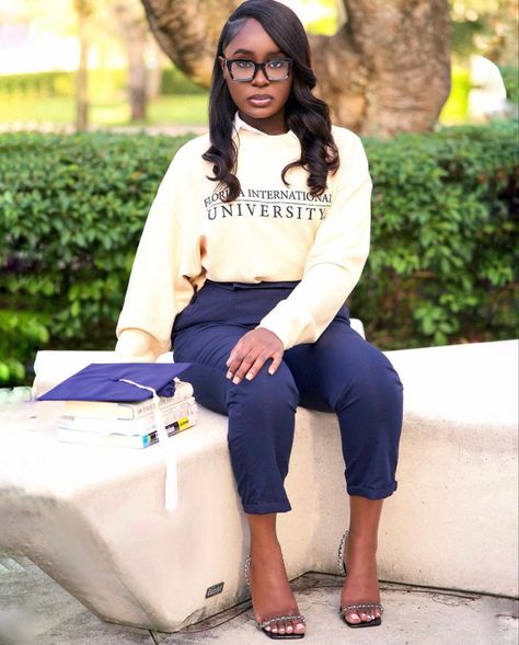 Teacher Graduation Pictures Black, Moms Graduation Outfit Ideas, Esthetician Graduation Outfit Ideas, Black Women College Graduation Pictures, Crewneck Graduation Pictures, Masters Degree Photoshoot Black Women, Graduation Outfit Ideas Masters Degree, Doctoral Degree Photoshoot, Sweatshirt Graduation Pictures