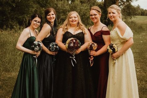 Loving this moody Harry Potter wedding @jessicaschug93 She gave me the challenge of mixing all 4 houses into her bouquet and each bridesmaid having their own house to match each groomsmen. Talk about a wow factor! #harrypotter #harrypotterwedding #moodycore Harry Potter Bridesmaid, Moody Harry Potter, Harry Potter Wedding, Own House, Wow Factor, The Challenge, Talk About, Wedding Inspiration, Harry Potter