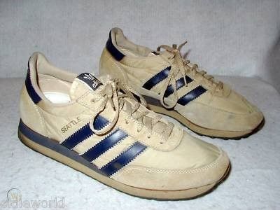 vtg 80s 1983 Men ADIDAS Tre Foil Sneaker Tennis Shoe 9 | #100363385 80s Sport, 90s Sneakers, 80s Shoes, 90s Shoes, Men Adidas, 80s Men, 90s Men, Mens Tennis Shoes, Top Basketball Shoes