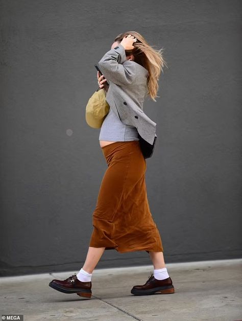 Pregnant Street Style, Pregnacy Fashion, Summer Maternity Fashion, Maternity Street Style, Maternity Chic, Mommy Outfits, Pregnant Celebrities, Pregnancy Looks, Suki Waterhouse