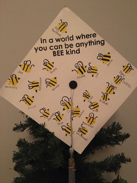 Bee Graduation Cap, Student Teaching Graduation Cap, Student Teacher Graduation Cap, Teaching Graduation Cap, Social Work Graduation Cap, Mentor Teacher Gifts, Teacher Graduation Cap, Grad 2023, Teaching Board