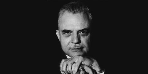 Milton Erickson - Toolshero Milton Erickson, Family Therapy, Kesha, Psychologist, Medical, Reading, Quotes, Books