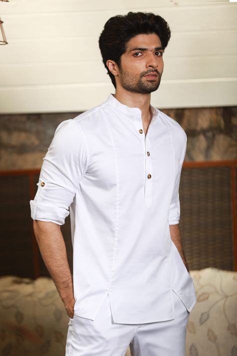 Buy White Cotton Blend Plain Panelled Short Kurta Set For Men by Echke Online at Aza Fashions. Short Kurta Set, Short Kurta For Men, Uniqlo Outfit, Kurta Set Men, Men Kurta, Kurta Set For Men, Kurta Men, Short Kurta, Kurta Set