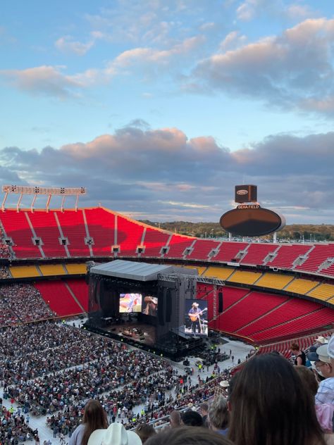 #concert #countryconcert #arrowheadstadium #chrisstapleton Chris Stapleton Concert, Arrowhead Stadium, Chris Stapleton, Country Concerts, Summer 24, Opera House, Sydney Opera House, Opera, Vision Board