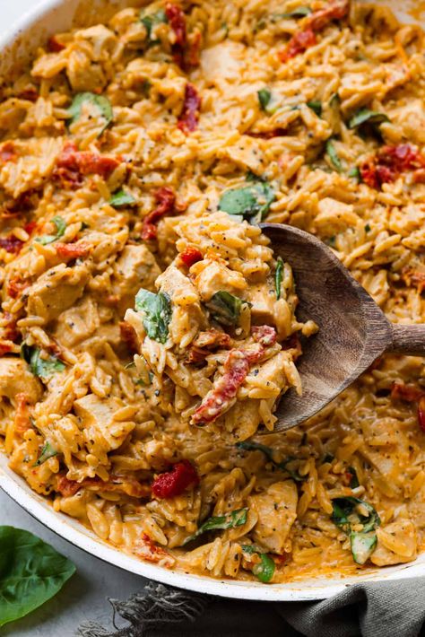 One-Pan Marry Me Chicken Orzo One Pan Chicken Orzo Recipes, Orzo Marry Me Chicken, One Pan Chicken Orzo Bake, Chicken Orzo Meal Prep, Single Pan Recipes, Sun Dried Tomato Orzo Chicken, Merry Me Chicken Orzo, One Pan Orzo Recipes, Baked Chicken Orzo