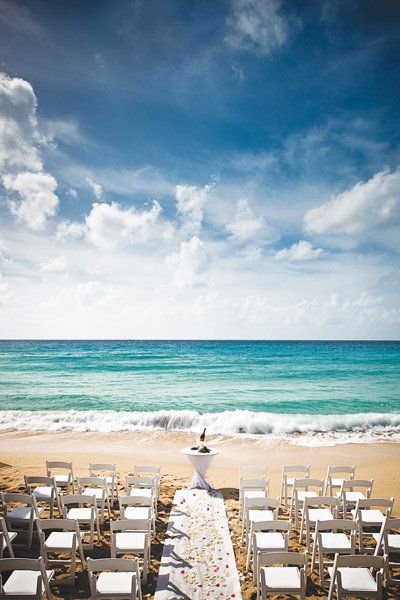 Caribbean Beach Wedding, St Thomas Wedding, Ideas Bodas, Destination Wedding Caribbean, Wedding Resort, Caribbean Beach, Pinterest Wedding, Beautiful Beach Wedding, Caribbean Wedding