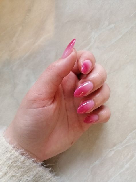 Ombre Dark Pink Nails, Dark And Light Pink Nails, Dark Pink Ombre Nails, Light Pink Ombre Nails, Nezuko Nails, Nails With Ombre, Almond Nails Pink, Dark Pink Nails, Light Pink Nails