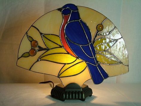 Bird Light, Stained Glass Pieces, Stained Glass Lighting, Stained Glass Night Lights, House Lamp, Modern Stained Glass, Mosaic Stained, Stained Glass Birds, Glass Lamps