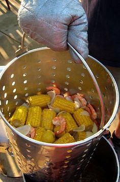 Shrimp Boil Party, Seafood Broil, Seafood Boil Party, Shrimp Boil Recipe, Turkey Fryer, Seafood Boil Recipes, Skip To My Lou, Boiled Food, Crab Boil