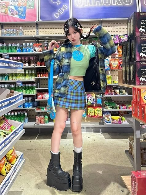 Save = Follow me Colourful Y2k Outfits, Hyper Pop Outfit, Stealthespotlight Outfits, Colorful Punk Outfits, Colorful Alternative Fashion, Tacky Outfit, Eccentric Outfits, Vaporwave Fashion, Punk Street Style