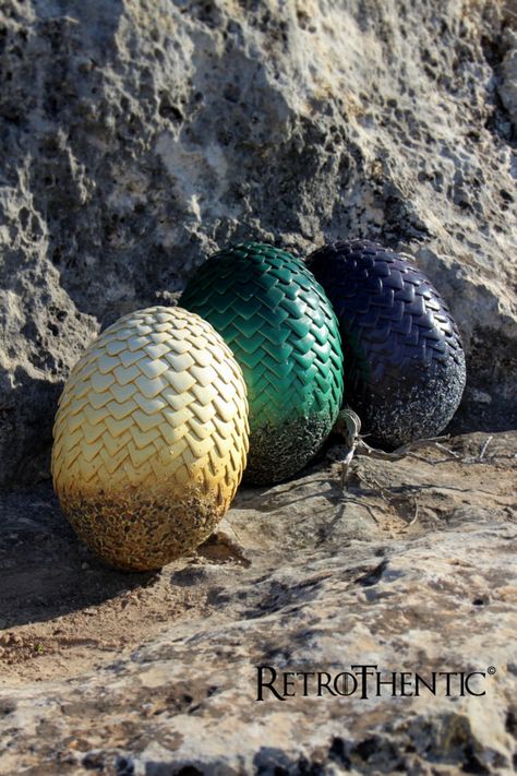 Game of Thrones dragon eggs  Replica prop Got Dragon Eggs, Japanese Hair Care, Loom Band Patterns, Game Of Thrones Theme, Egg Game, Handmade Games, Game Of Thrones Series, Dragon Eggs, Game Of Thrones Dragons