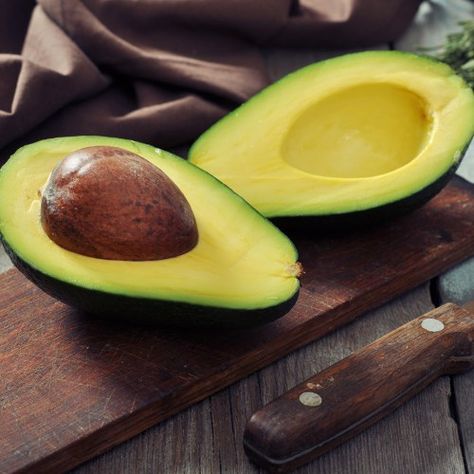 avocado Ibs Diet, Avocado Health Benefits, Avocado Seed, Avocado Cream, Healing Food, Best Fruits, Good Fats, Vitamin B, Healthy Fats