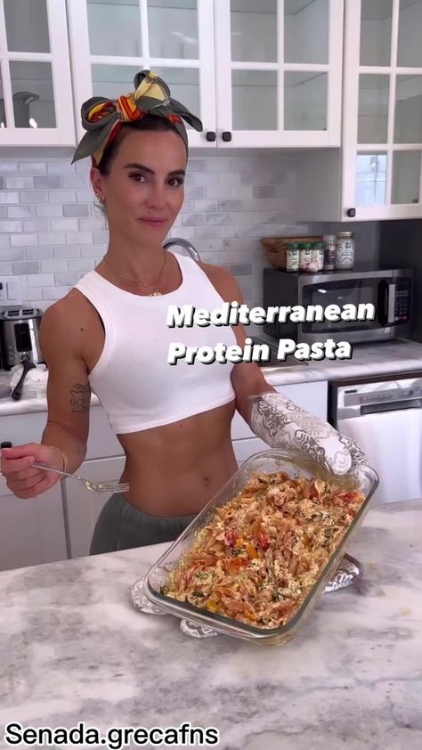 Mediterranean Protein, Fit Body Inspiration, Protein Pizza, Mediterranean Diet Recipes Dinners, Protein Mix, Lentil Pasta, Protein Pasta, Mediterranean Diet Plan, Healthy High Protein Meals