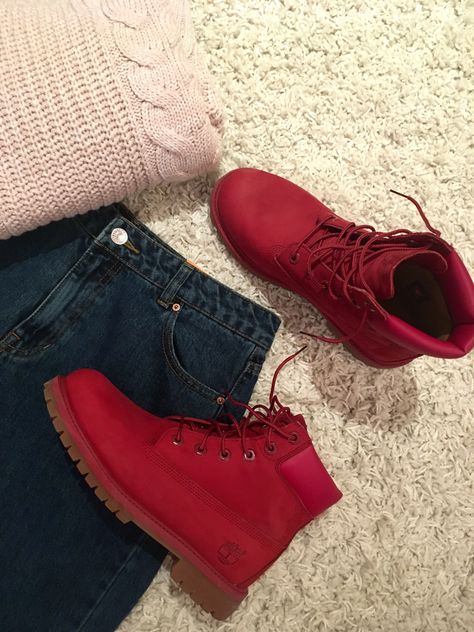 Red timberlands Red Timberland Boots Outfit, Red Timberland Boots, Red Timberlands, Midi Skirt Winter, Oc Aesthetic, Timberland Boots Outfit, Skirt Winter, Sneakers Jordans, Shoes Sneakers Jordans