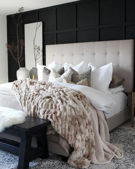 All Posts • Instagram Grey Walls Bedroom Decor, Black White And Beige Bedroom, Cozy Adult Bedroom, Gray Walls Bedroom Decor, Romantic Master Bedrooms Decor, Bedroom With Chandelier, Boujee Bedroom Ideas, Layered Bedroom, Cozy Modern Bedroom