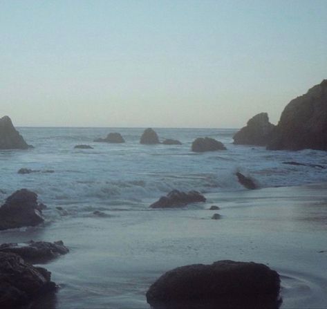 rocks on beachshore gloomy beach vibes Gloomy Beach, Misty Beach, Ocean Rocks, Ocean Pictures, Beach Rocks, Ocean Vibes, Aesthetic Beach, Island Girl, Coastal Towns