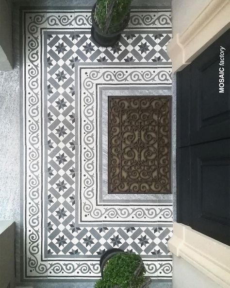 Mosaic Entryway, Classic Entryway, Entryway Tile, Cast Iron Door, Border Tiles, Iron Door, Flooring Ideas, Tile Ideas, Warming Up