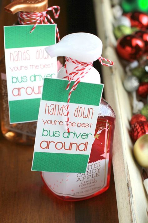 Coach Holiday Gifts, School Bus Driver Gift Ideas, School Bus Driver Appreciation, Bus Driver Appreciation, Bus Driver Gift, Cheap Teacher Gifts, Bus Driver Gifts, Cheap Christmas Gifts, Small Christmas Gifts