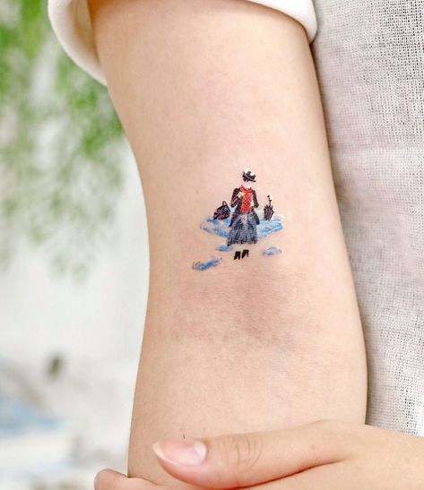 Mary Poppins Tattoo, Disney Sleeve Tattoos, Mary Poppins 1964, Tattoo Behind Ear, Penguin Tattoo, Disney Sleeve, Tattoos Inspo, Finger Tats, Tattoos Inspiration