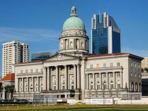 Old Supreme Court Building, Singapore. Old Supreme Court Building and the adjacent City Hall form part of the new National Gallery Singapore to be opened in November 2015. Buildings Reference, National Gallery Singapore, Marina Bay Singapore, Municipal Building, Supreme Court Building, Singapore City, International Law, Reference Art, Building Architecture