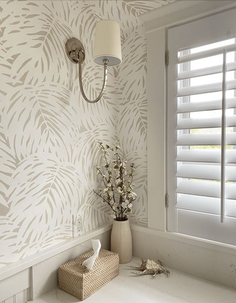 White And Tan Bathroom Ideas, Beach Cottage Wallpaper, Master Bath Wallpaper Ideas, Beach Bathroom Wallpaper, Beach House Guest Bathroom, Small Coastal Bathroom, Hallway Wallpaper Ideas, Beach House Guest Room, Cottage Core Bathroom