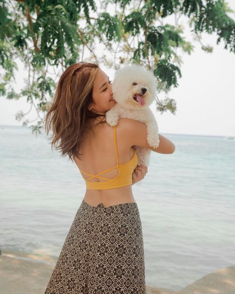 KathNiel I Kathryn Bernardo I Daniel Padilla Kathryn Bernardo Beach Photos, Kathryn Bernardo Outfits, Beach Ootd, Daniel Padilla, Kathryn Bernardo, Child Actresses, Pose Reference Photo, Beach Photos, Ig Story