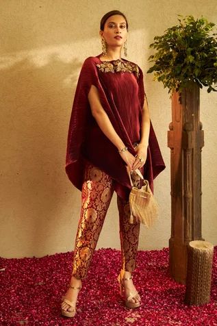 Shop for Tasuvure Indies Maroon Pleated Divine Embroidered Cape And Pant Set for Women Online at Aza Fashions Brocade Pants, Singapore Fashion, Embroidered Cape, Banarasi Brocade, Cape Pattern, Anarkali Dress Pattern, Saree Designs Party Wear, Back Hand Mehndi Designs, Traditional Indian Outfits