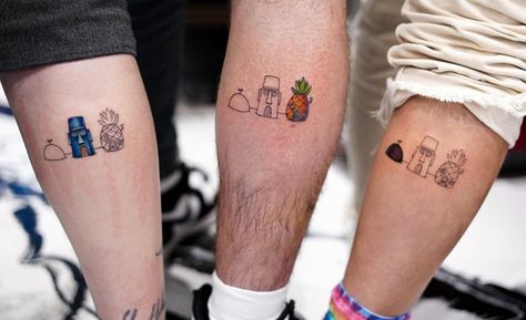 Matching Kawaii Tattoos, 3 People Tattoo Ideas Matching, Three Person Tattoo, Siblings Tattoos, Siblings Tattoo For 3, Tattoo Friends, Matching Tattoos For Siblings, Spongebob Tattoo, Disneyland Nails