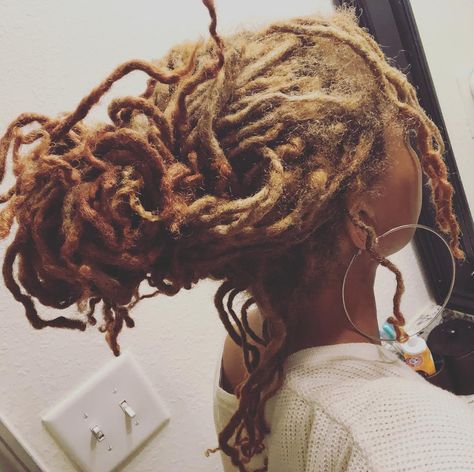 My go to style whenever I’m in need of a retwist. A messy bun. 🤗💕 #locs #goldenlocs #lovemylocs #womanwithlocs Messy Bun Locs, Messy Loc Bun, Loc Bun, Blonde Dreads, Loc Inspiration, Beautiful Locs, Beautiful Dreadlocks, A Messy Bun, Bun Styles