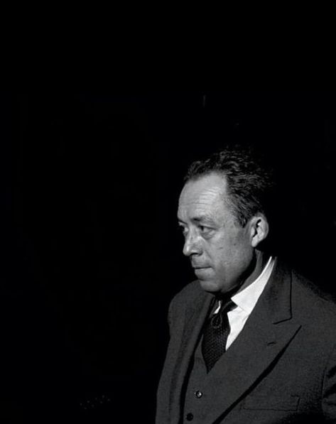 Albert Camus Wallpaper, Albert Camus Aesthetic, The Stranger Albert Camus, Fb Cover Photos, Nice Photos, Charming Man, Albert Camus, Fb Covers, Philosophers