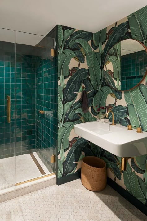 The best bathroom inspiration from Vogue Living in 2020 – Vogue Australia Colourful Bathroom, Tropical Bathroom, Casa Vintage, Bathroom Wall Tile, Green Bathroom, Bathroom Wallpaper, Bathroom Renos, Bathroom Colors, House Bathroom