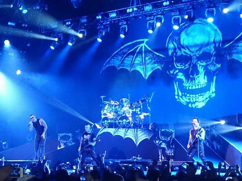 Avenged Sevenfold Live in Mexico City! Avenged Sevenfold Concert, Avenged Sevenfold Wallpapers, Living In Mexico City, Avenged Sevenfold, Music Taste, House Renovation, Renovation Ideas, Mexico City, Video Editing