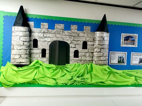 Castle Display Ks1, Castle Classroom Decorations, Castle Theme Bulletin Board, Castle Bulletin Board Ideas, Vbs Castle Theme Decorating Ideas, Castle Bulletin Board, Fairy Tale Bulletin Board, Classroom Castle, Fairytale Bulletin Board Ideas